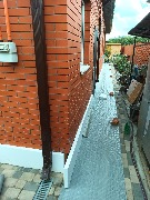 Приступили к утеплению цоколя фасадным пенопластом