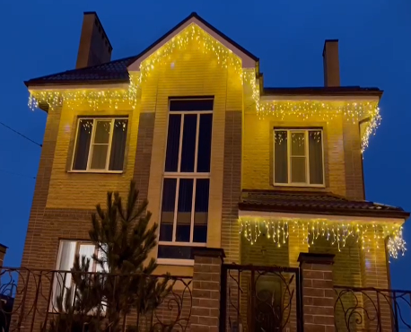 Четвертый сезон вместе: Традиция праздничного настроения в п. Янтарный